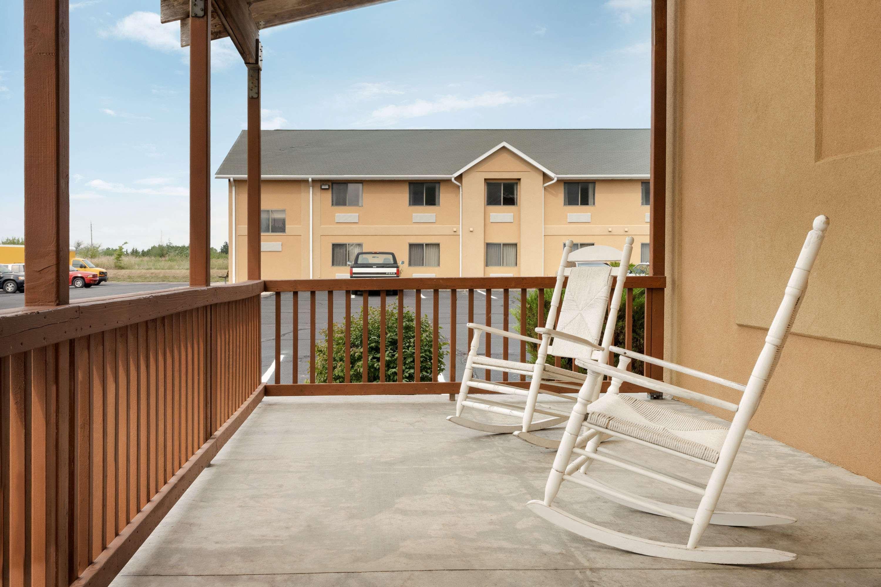Travelodge By Wyndham Marysville Exterior foto